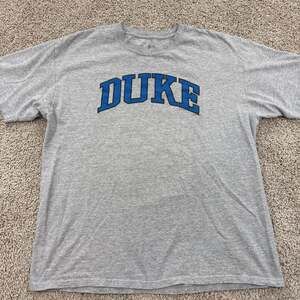 Duke Blue Devils T Shirt Mens XL Gray NCAA Basketball Spellout Logo EUC